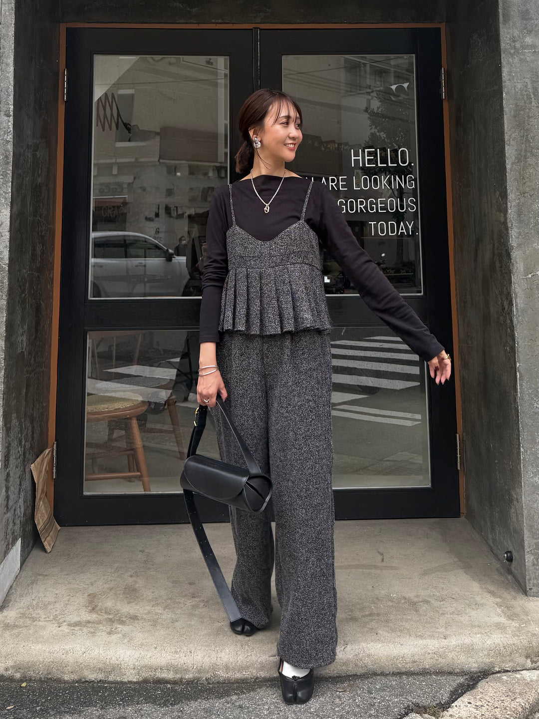 ベロアボートネックプルオーバー / ブラック