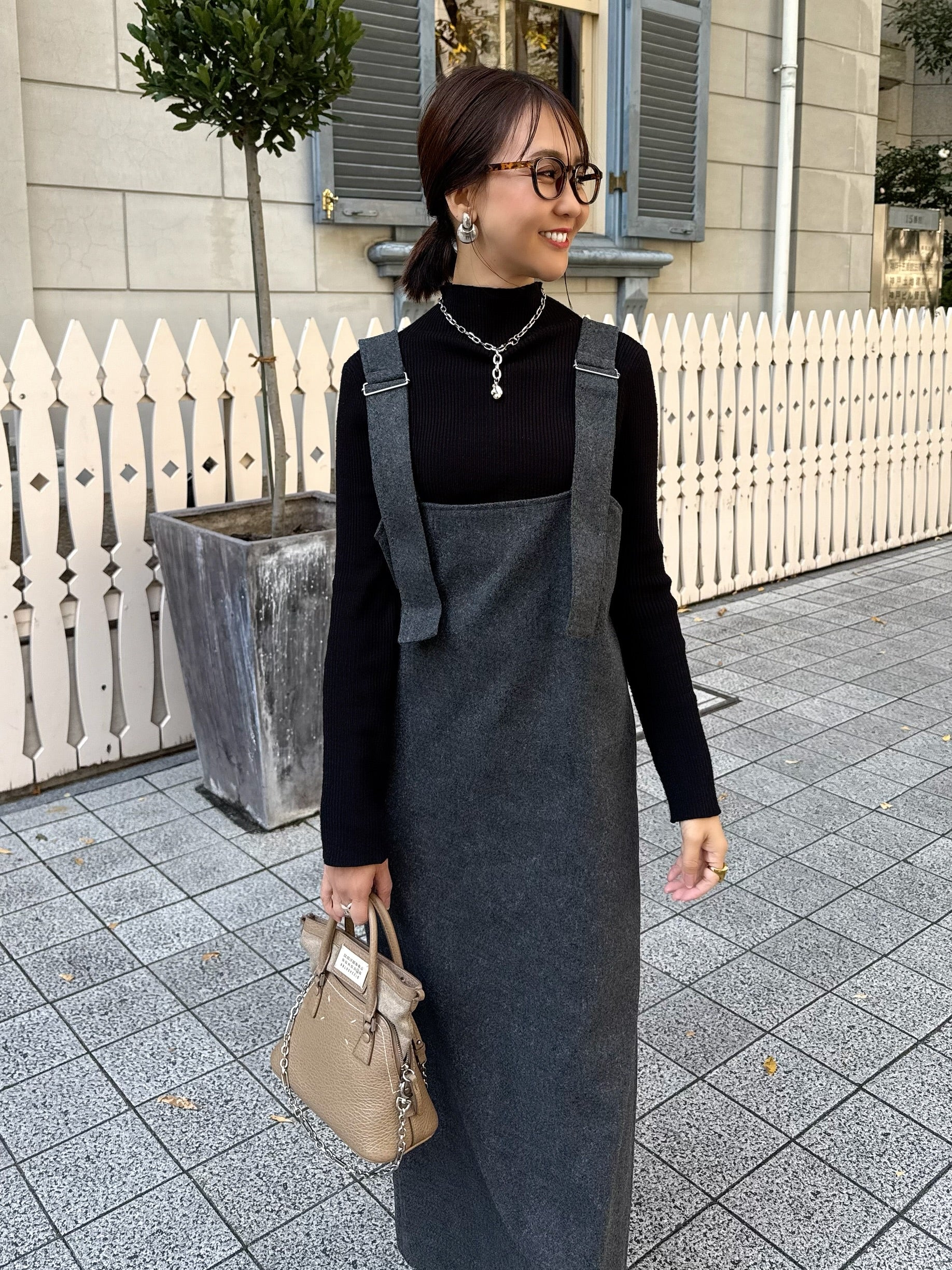 予約】 ウールライクVネックジャンパースカート / チャコール(1月上旬