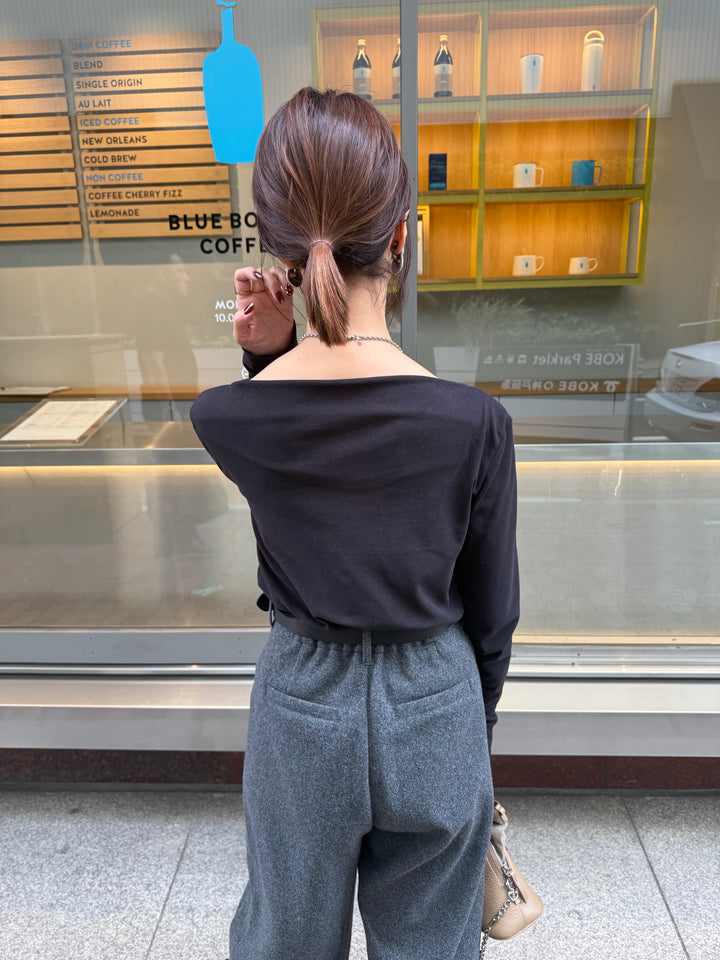 ベロアボートネックプルオーバー / ブラック