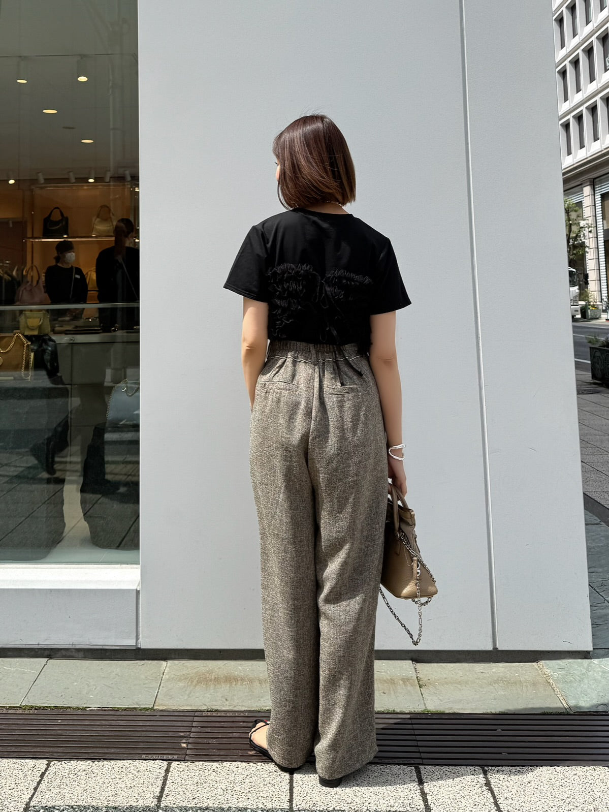 チュールフリルビスチェ見えTシャツ / ブラック – fosie