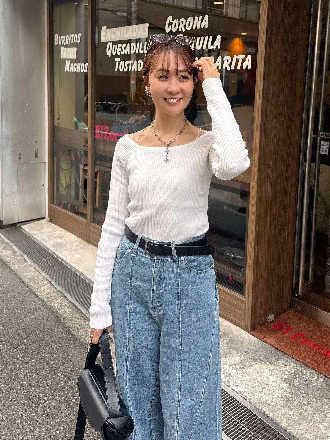 【予約】[SET]スクエアネックリブニットプルオーバー  / オフホワイト + カップ付きダブルストラップキャミソール / ホワイト(3月下旬発送予定)