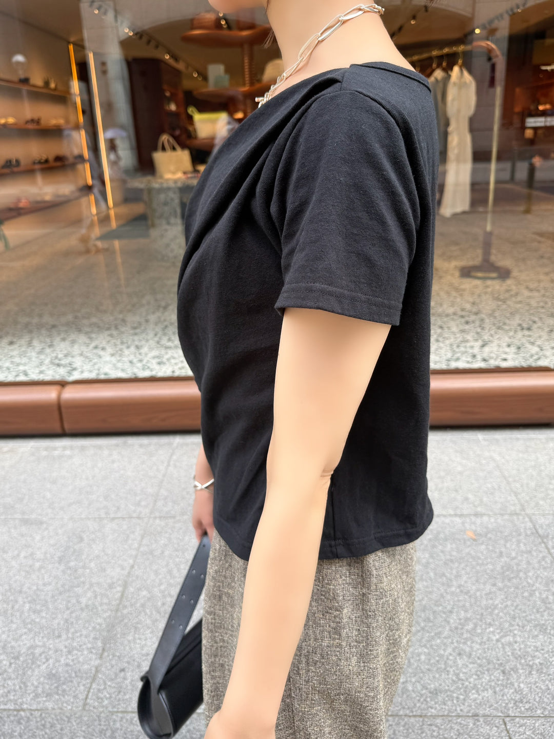 【予約】ドレープTシャツ / ブラック(5月上旬発送予定)