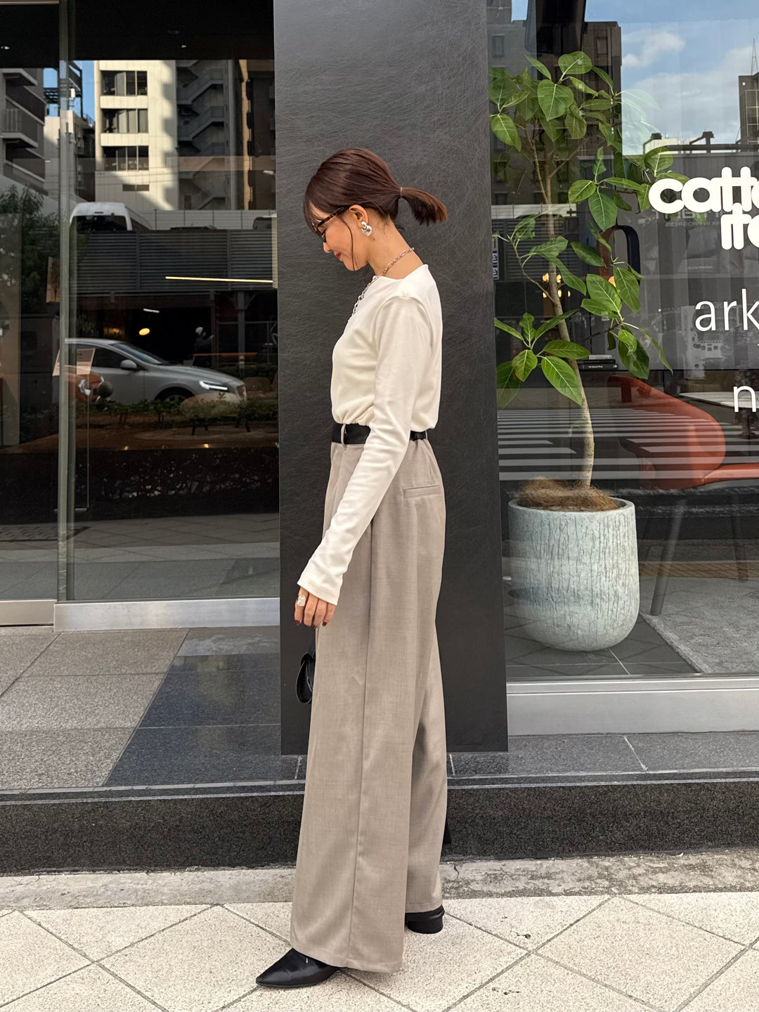 ツイルタックパンツ / グレージュ