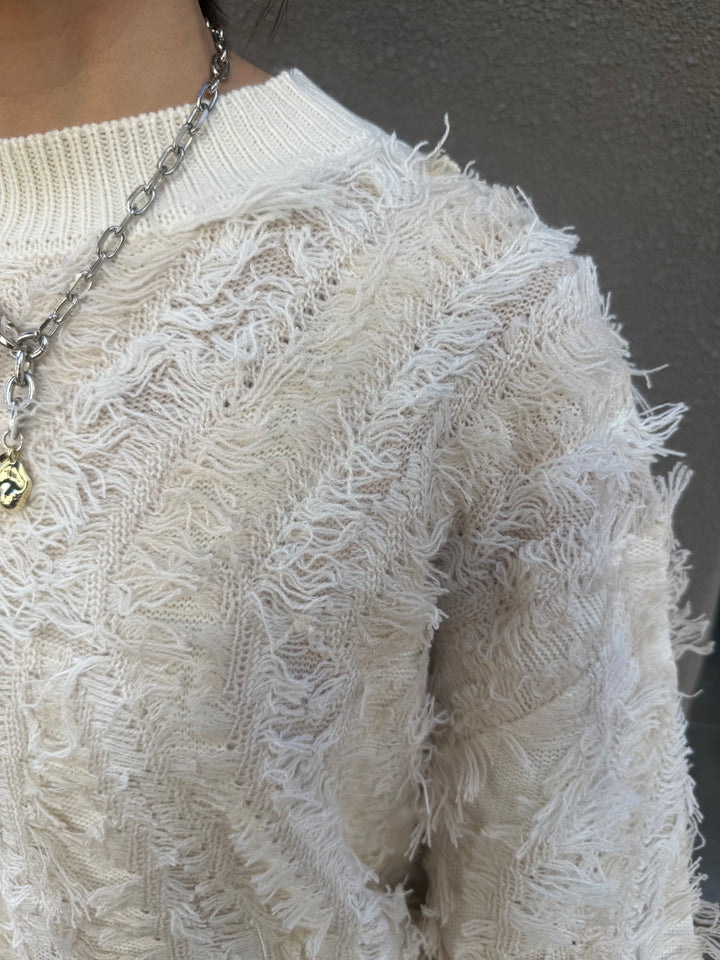 【予約】フリンジニットプルオーパー / アイボリー(11月下旬発送予定)