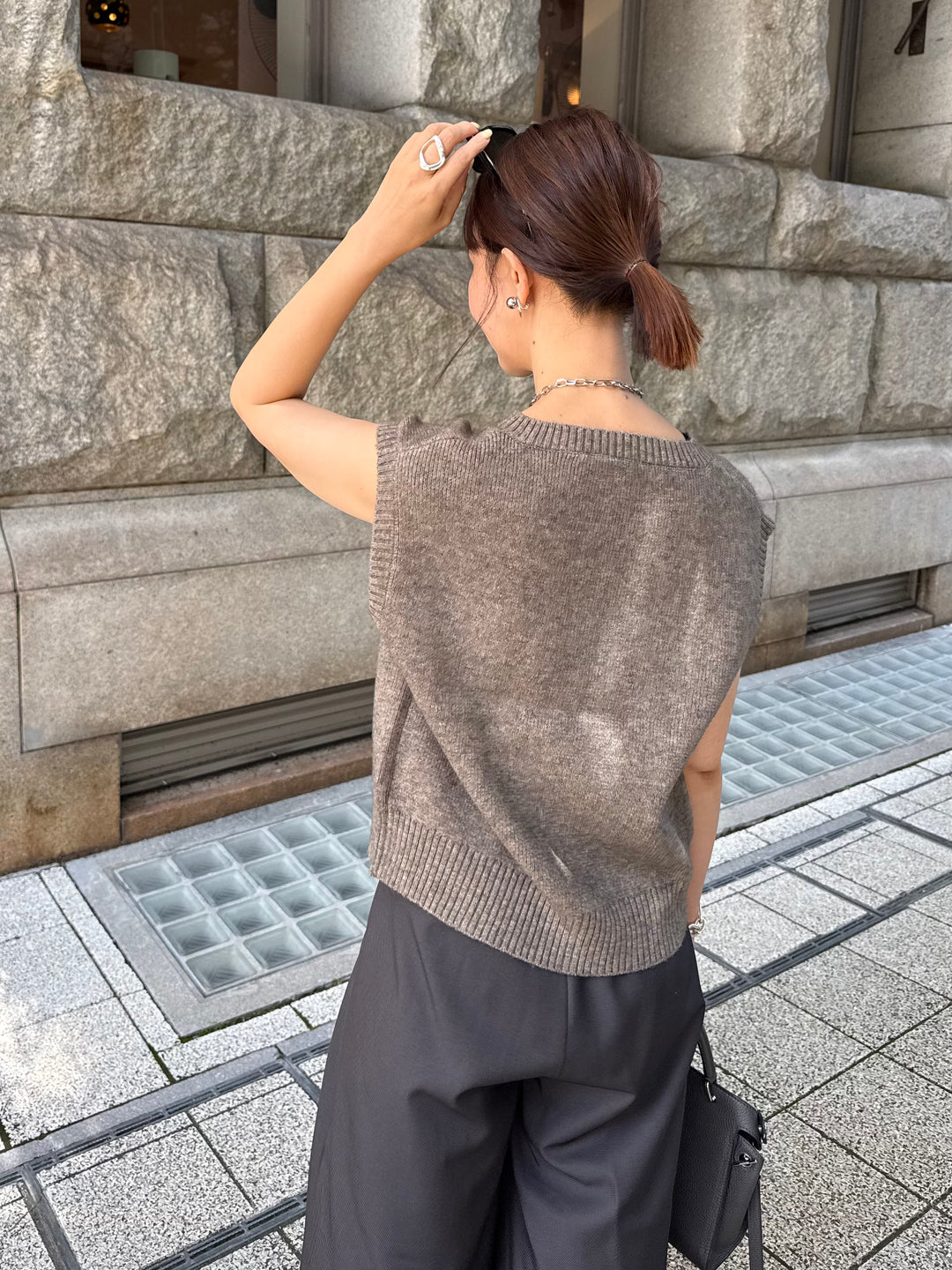 [新作300円OFF] アルパカタッチ配色ボタンベスト / グレージュ