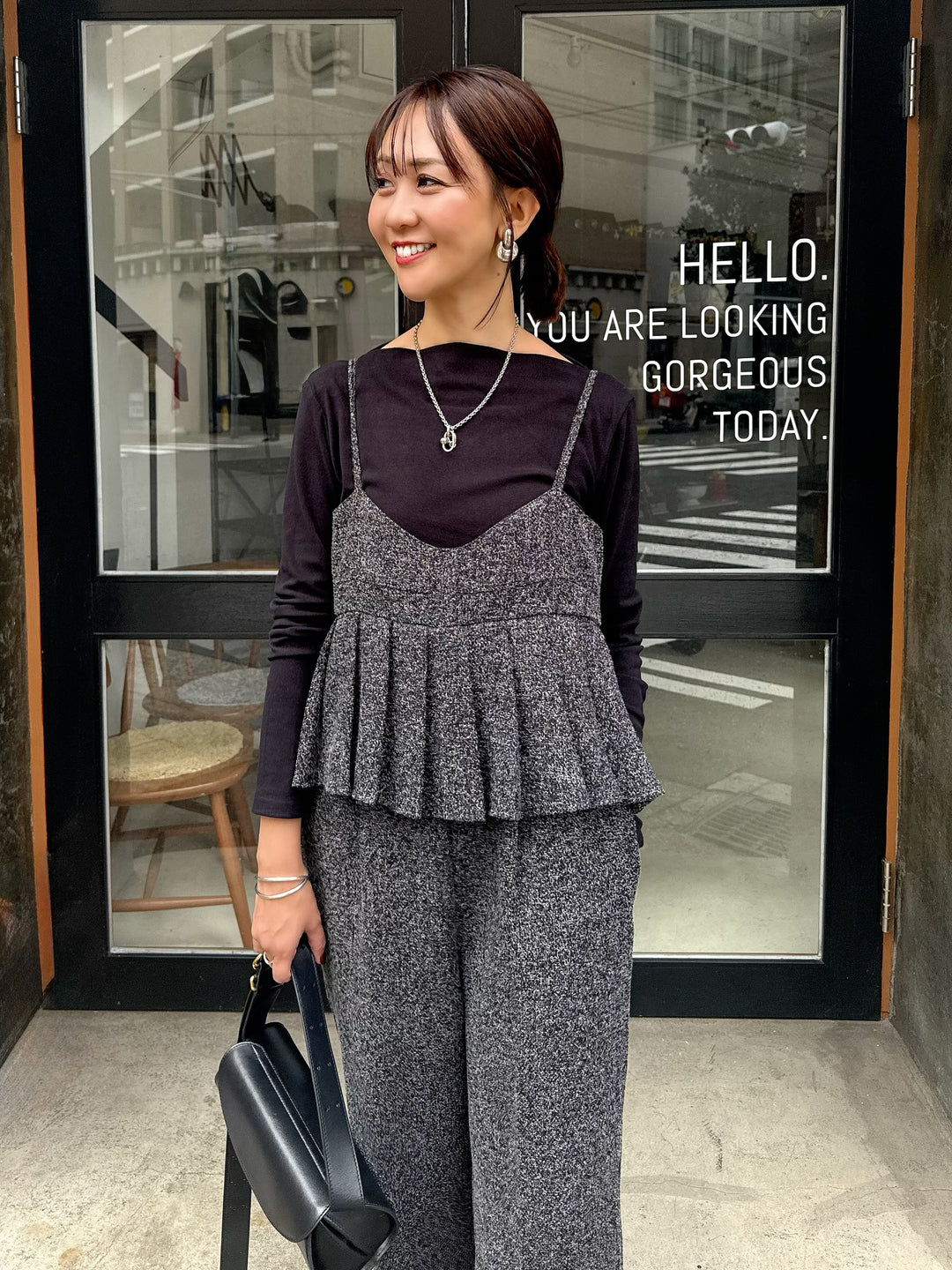 ベロアボートネックプルオーバー / ブラック