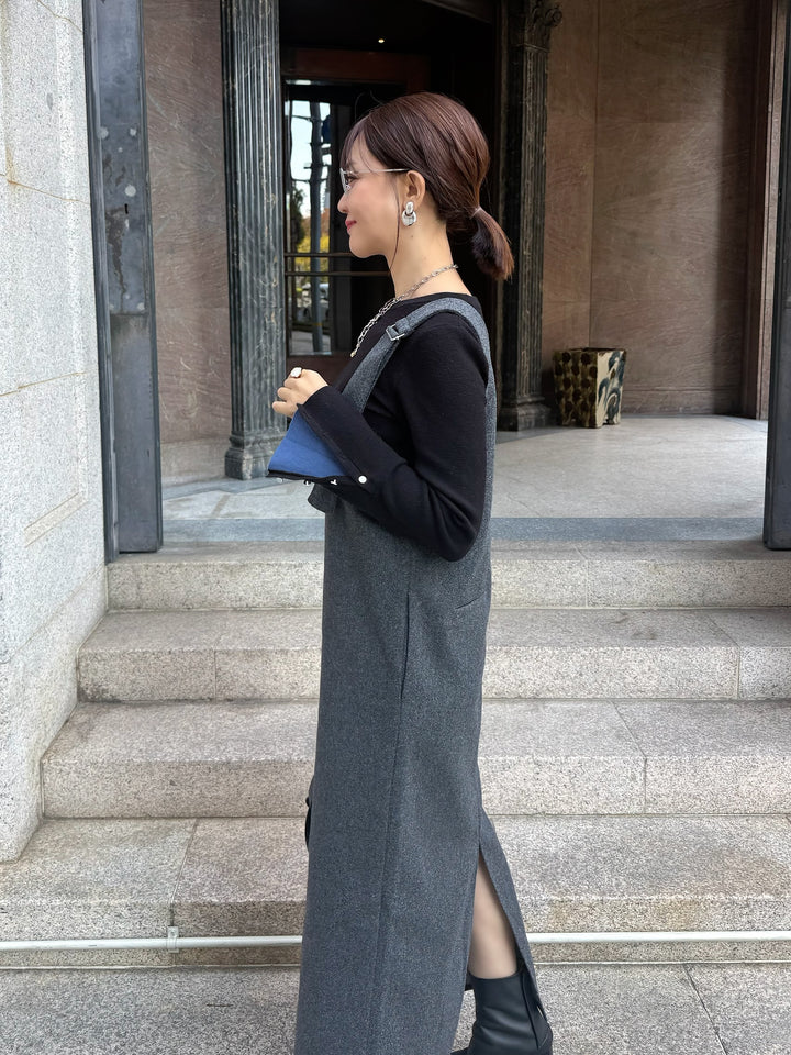 【予約】 ウールライクVネックジャンパースカート / チャコール(1月上旬発送予定)