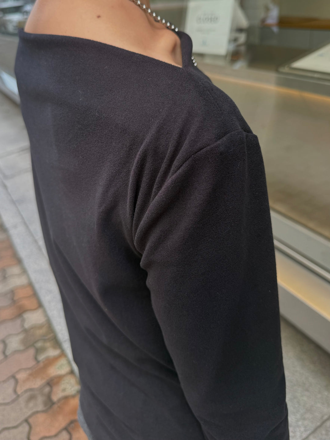 ベロアボートネックプルオーバー / ブラック