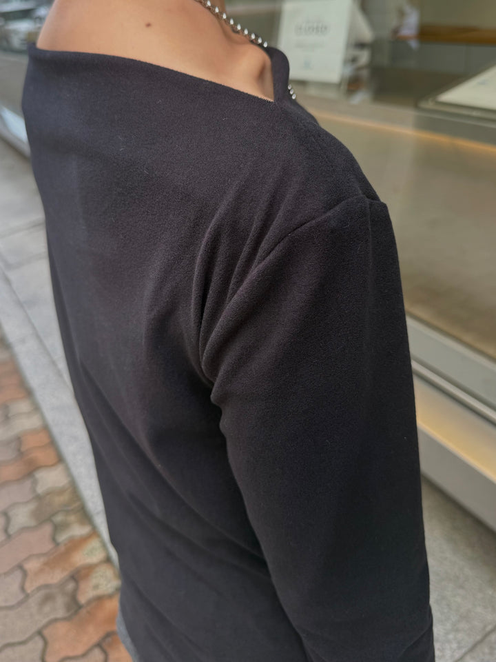 ベロアボートネックプルオーバー / ブラック