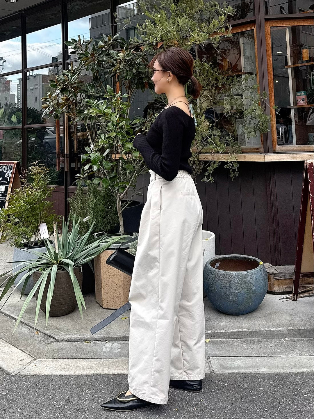 スクエアネックリブニットプルオーバー  / ブラック