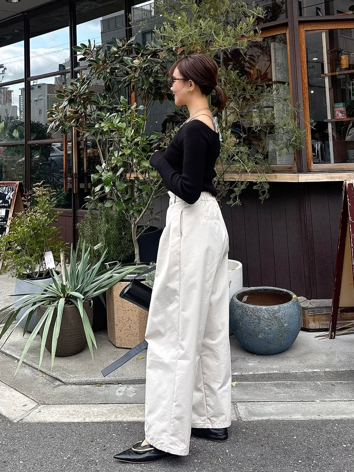 スクエアネックリブニットプルオーバー  / ブラック