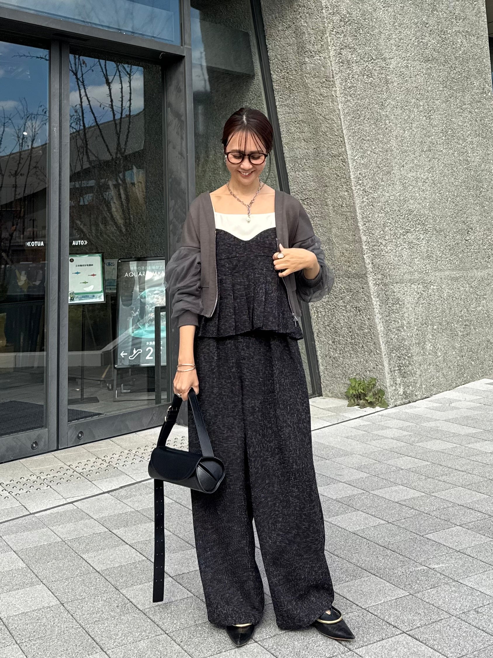 予約】サマーツイードタックパンツ / ブラック(2月中旬頃発送予定) – fosie