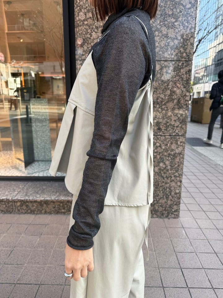 ウォッシャブルフェイクレザーキャミソール / エクリュ