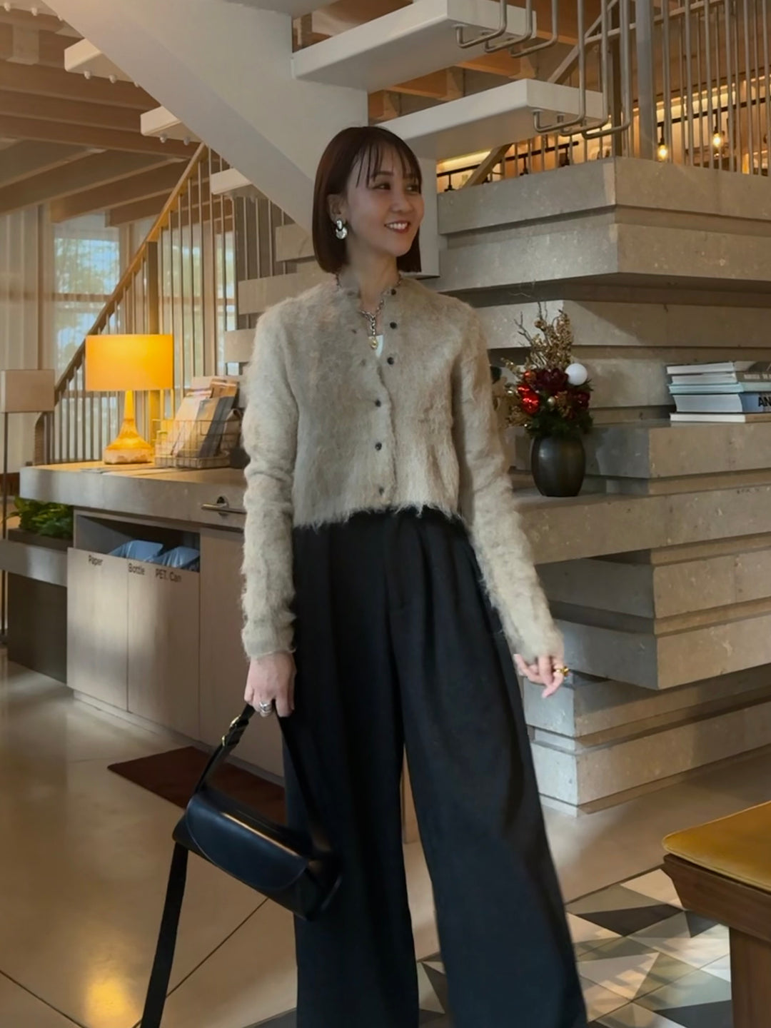 モヘアタッチクロップドカーディガン / ベージュ