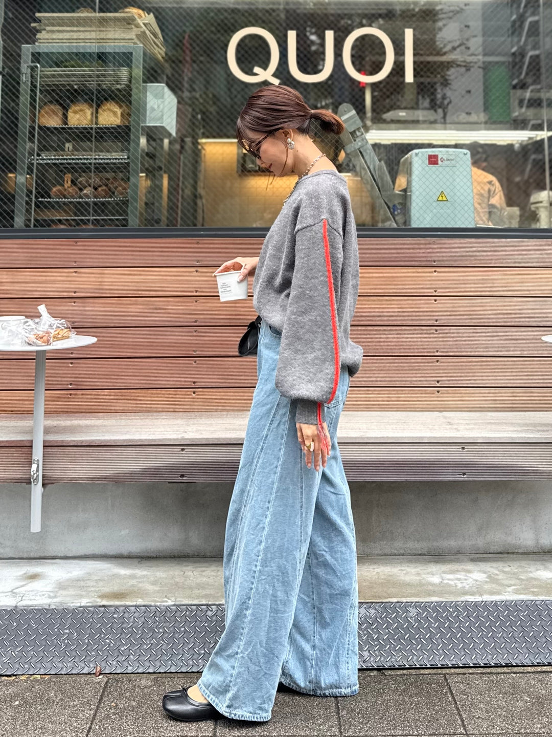 【予約】アルパカタッチ配色ラインプルオーバー / チャコール(12月中旬発送予定)