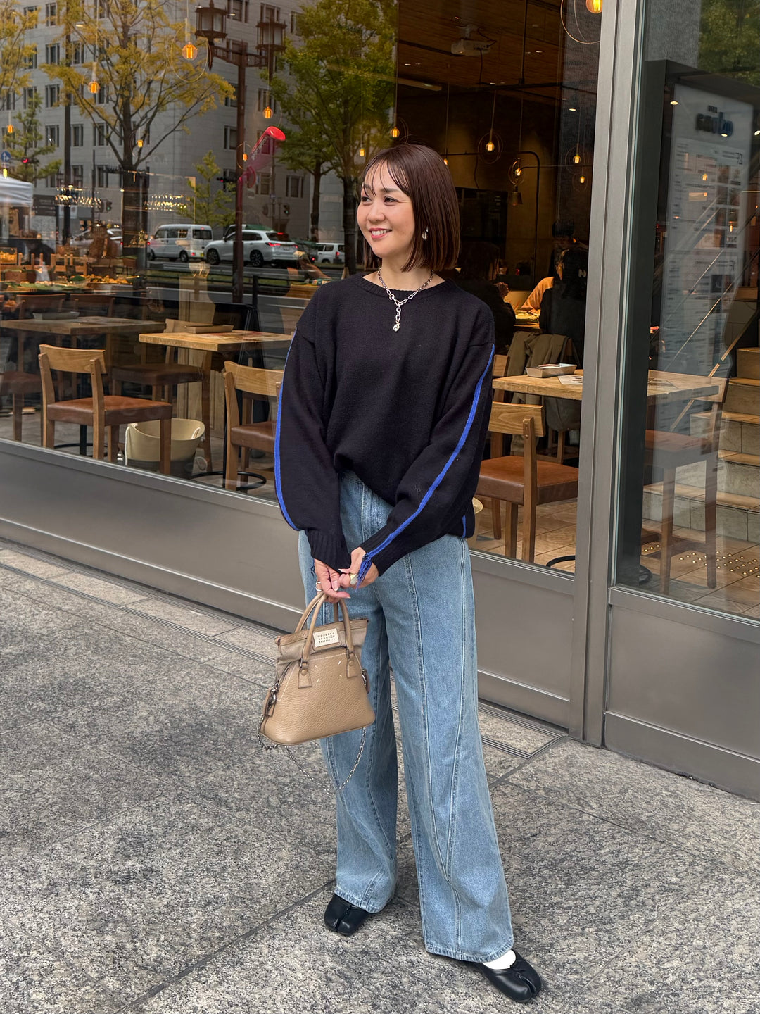 アルパカタッチ配色ラインプルオーバー / ブラック