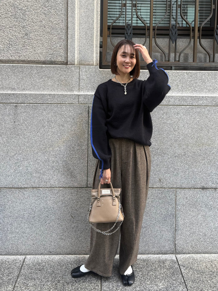 アルパカタッチ配色ラインプルオーバー / ブラック