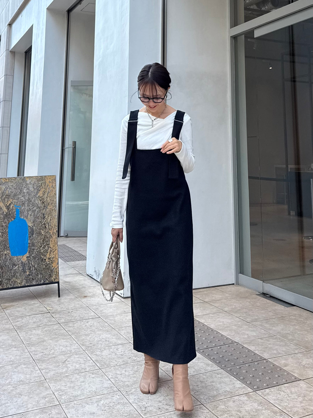 【予約】ウールライクVネックジャンパースカート / ブラック(11月下旬発送予定)