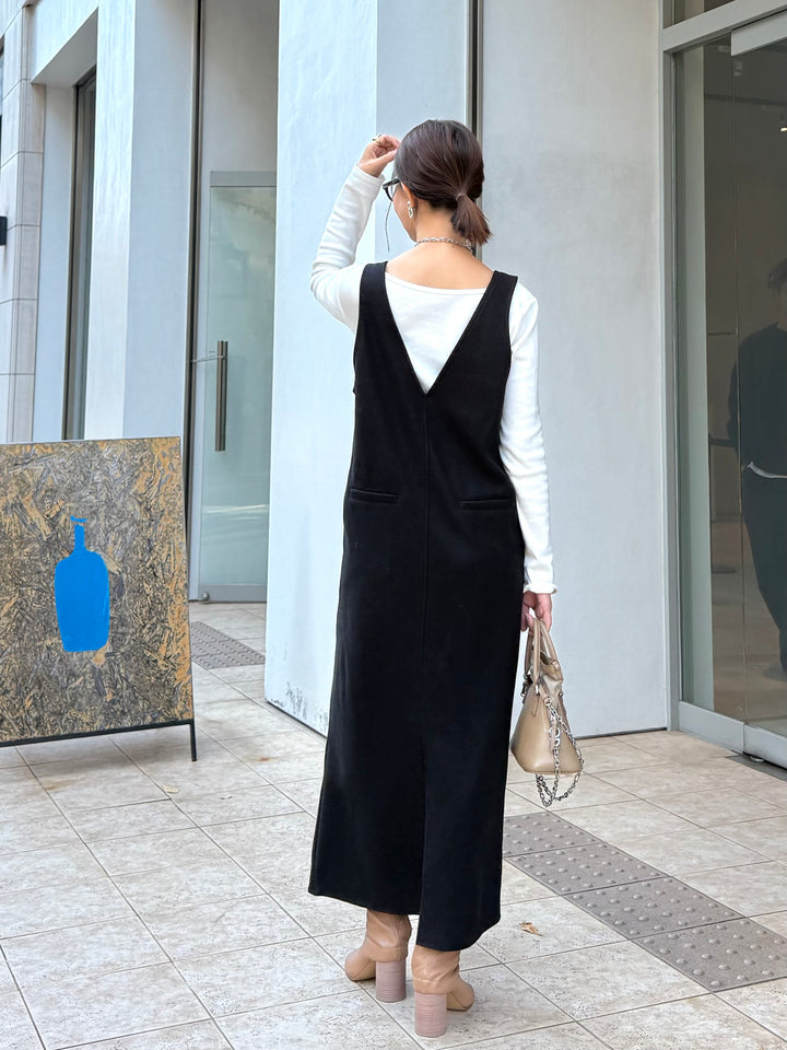 【予約】ウールライクVネックジャンパースカート / ブラック(11月下旬発送予定)
