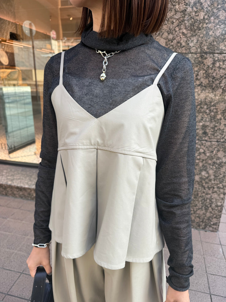 ウォッシャブルフェイクレザーキャミソール / エクリュ