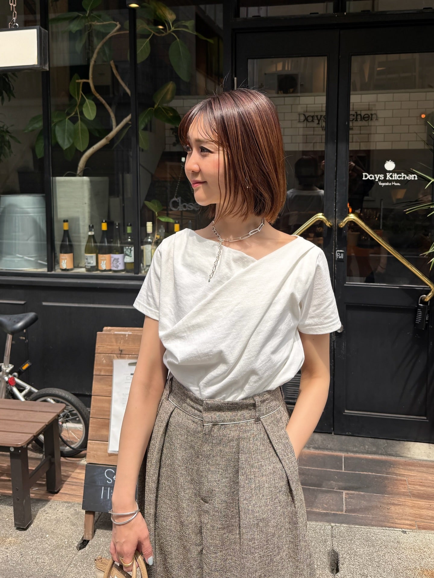 ドレープ半袖Tシャツ / オフホワイト – fosie