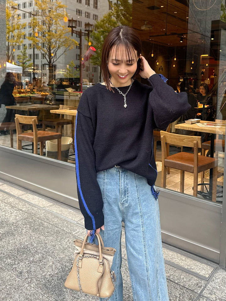 アルパカタッチ配色ラインプルオーバー / ブラック