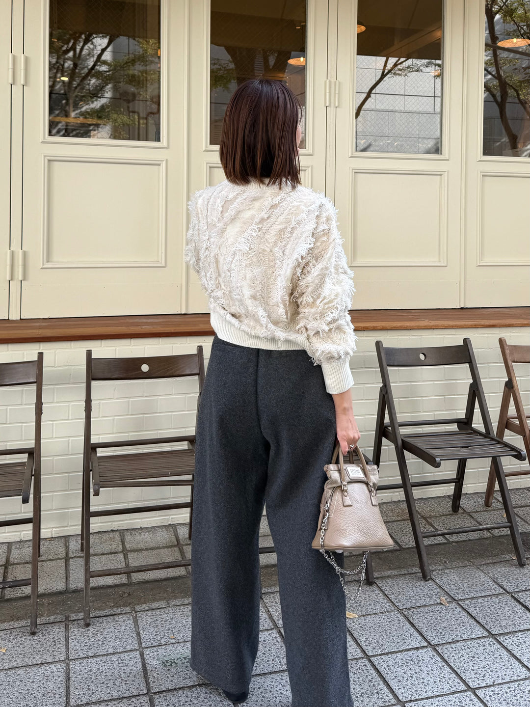 【予約】 [SET] フリンジニットプルオーパー / アイボリー + ウールライクタックワイドパンツ / チャコール(11月下旬発送予定)