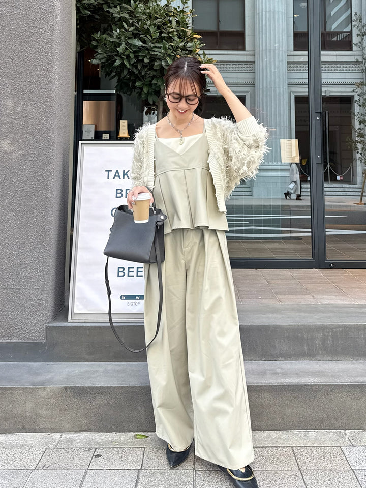 ウォッシャブルフェイクレザーキャミソール / エクリュ