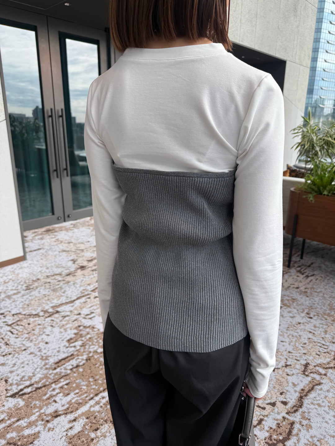 [新作300円OFF] リブニットビスチェドッキングTシャツ / オフホワイト×グレー