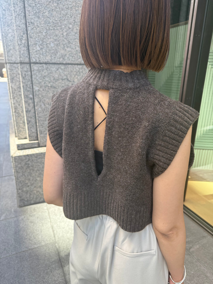 バックスリットニットベスト / ブラウン