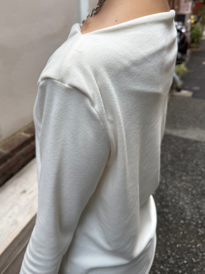 ベロアボートネックプルオーバー / アイボリー