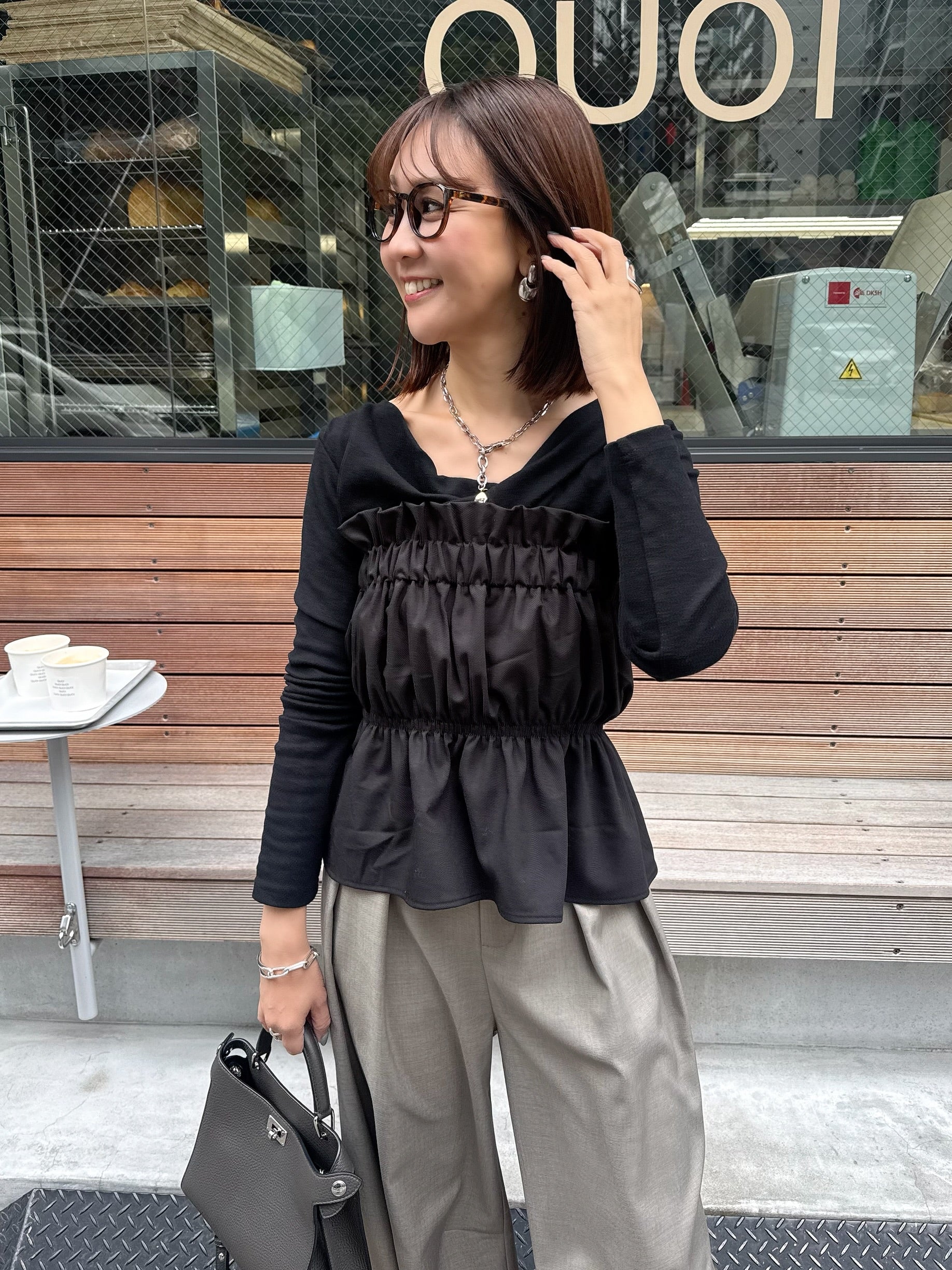 新作300円OFF] ギャザービスチェ / ブラック – fosie