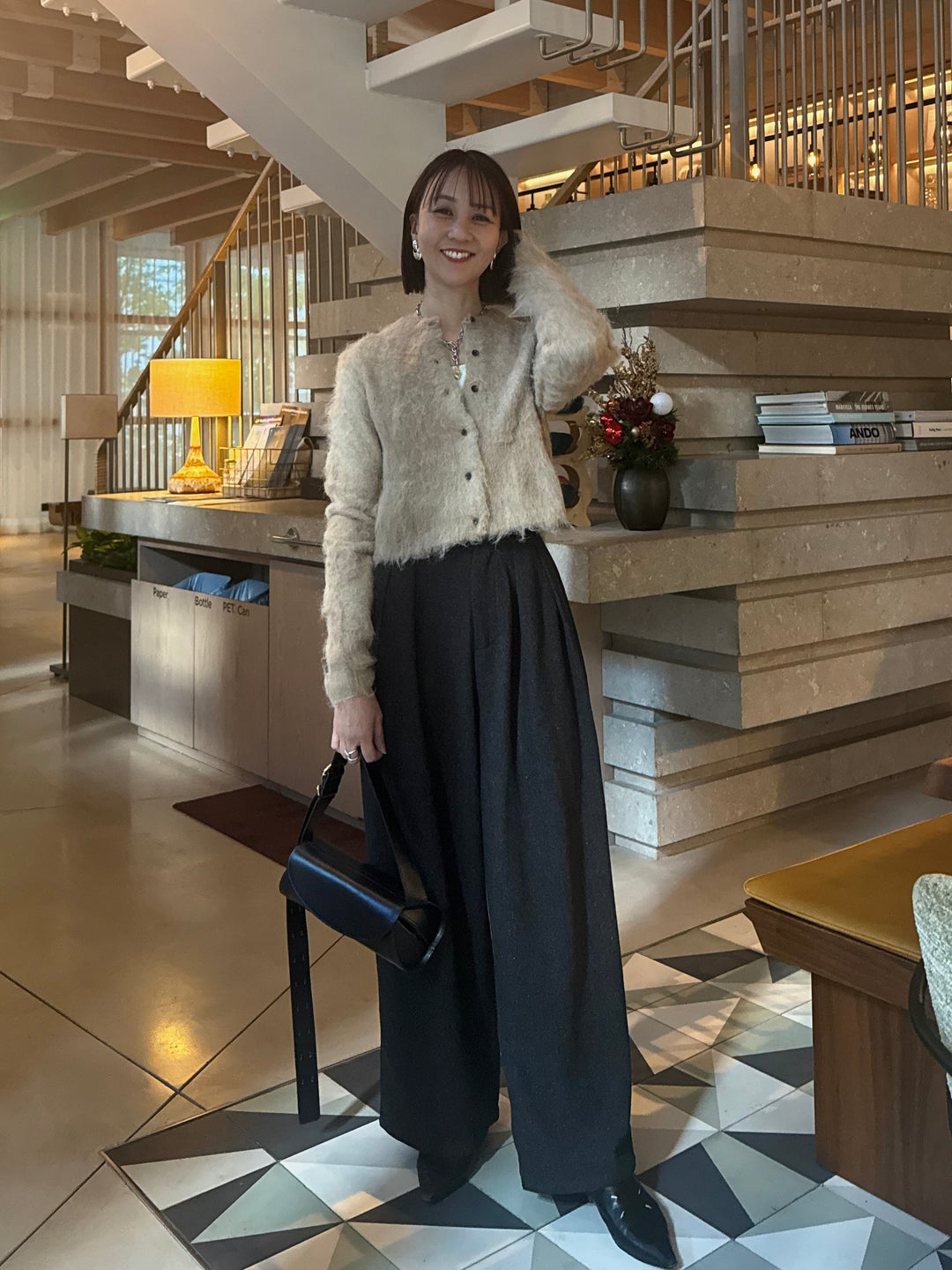 モヘアタッチクロップドカーディガン / ベージュ