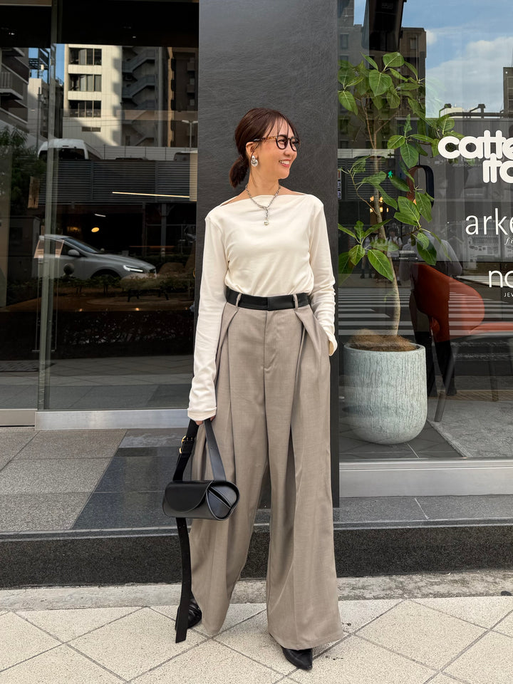 ベロアボートネックプルオーバー / アイボリー