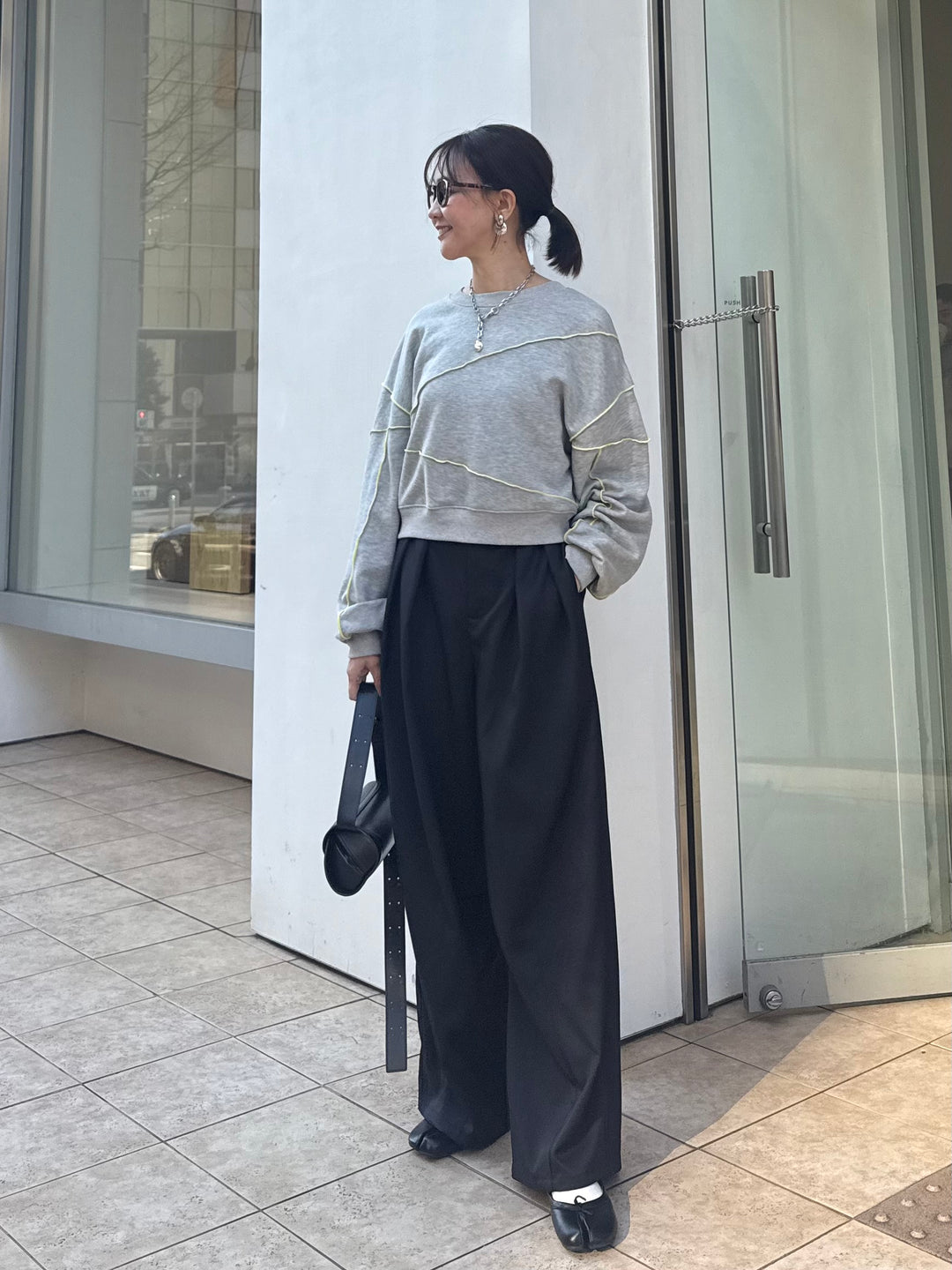 【予約】ウエストパイピングワイドパンツ / ブラック(4月上旬発送予定)