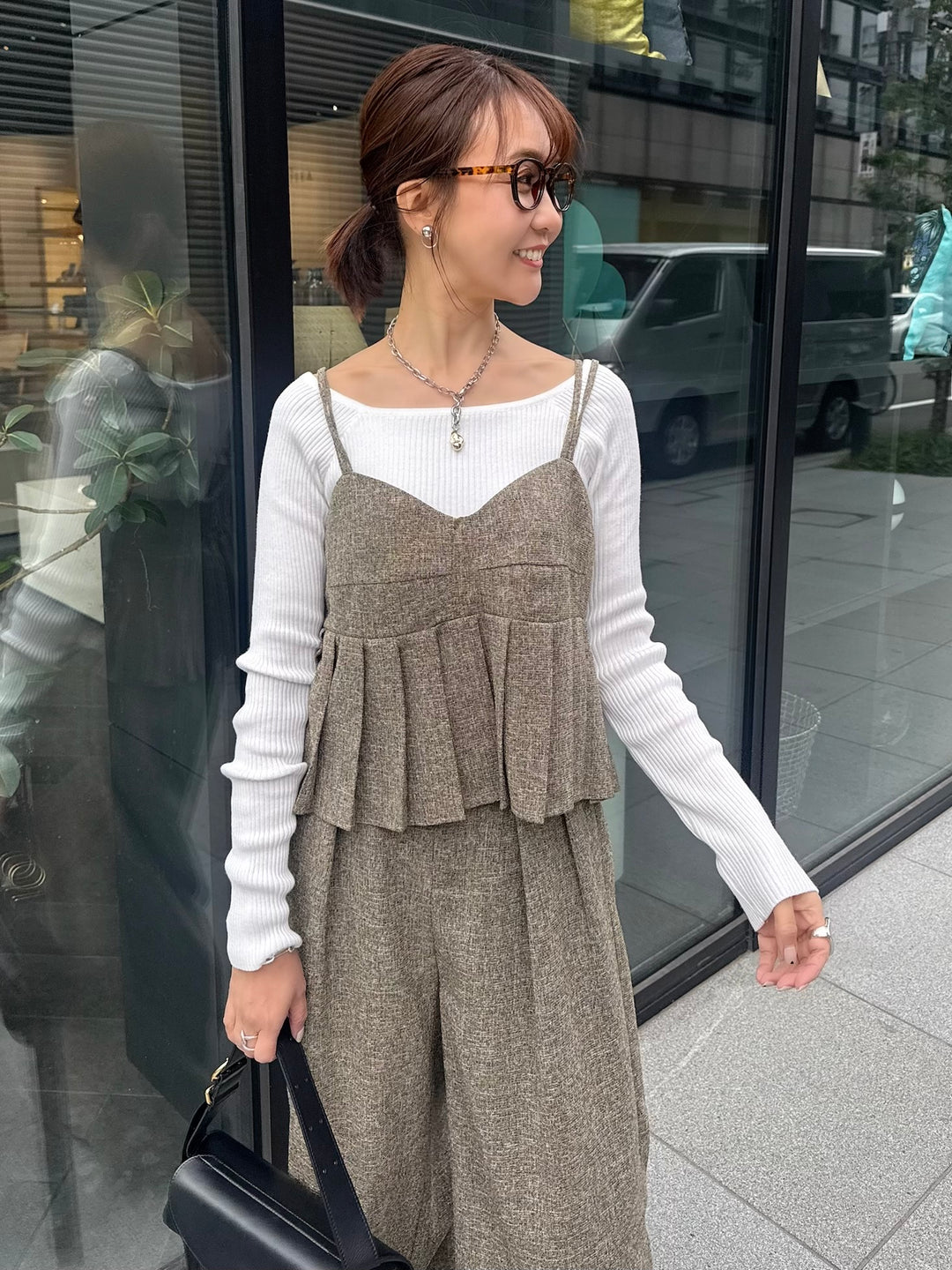 スクエアネックリブニットプルオーバー  / オフホワイト