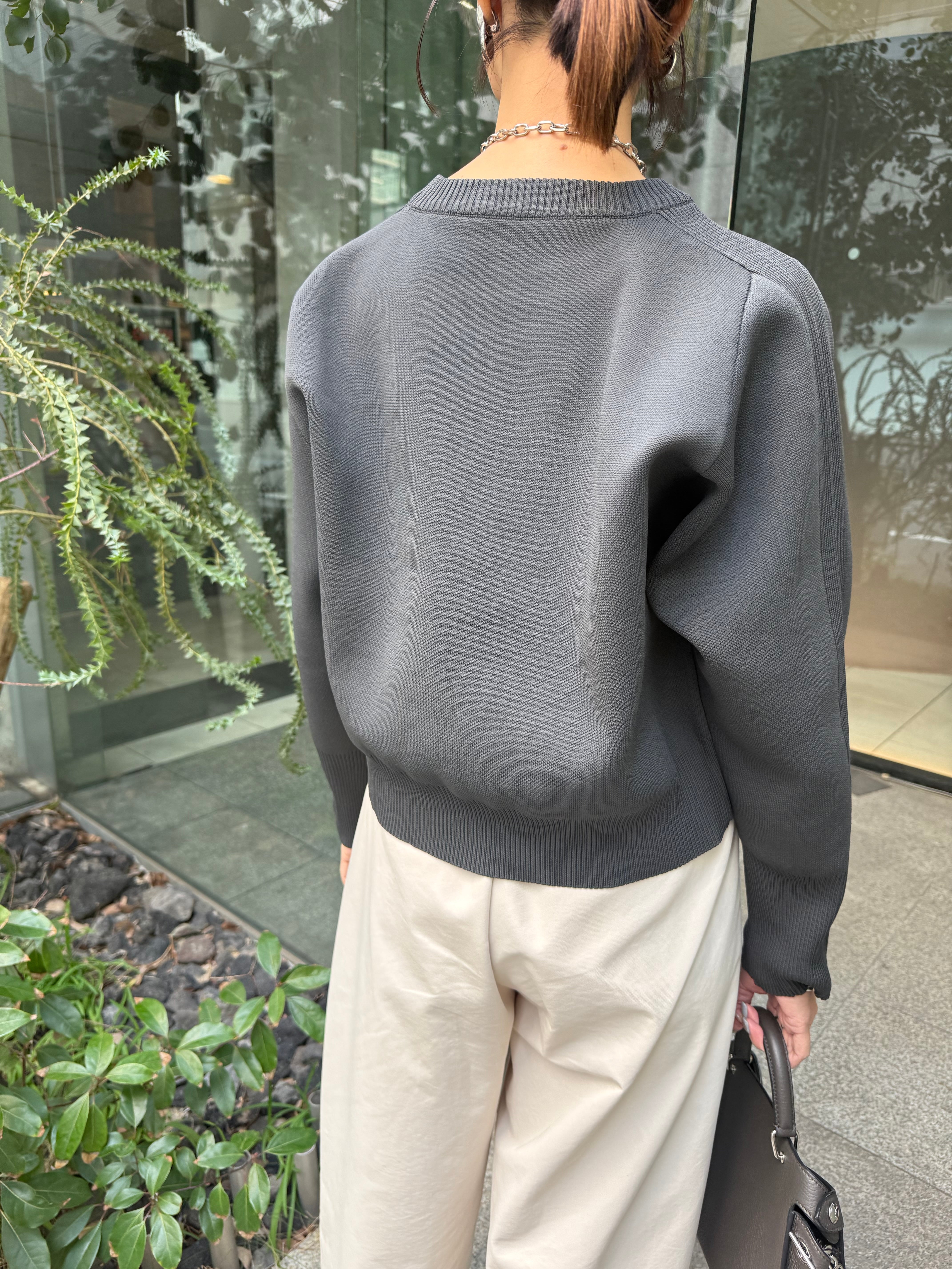 予約】クロップド丈ダンボールニット /チャコール(3月上旬発送予定