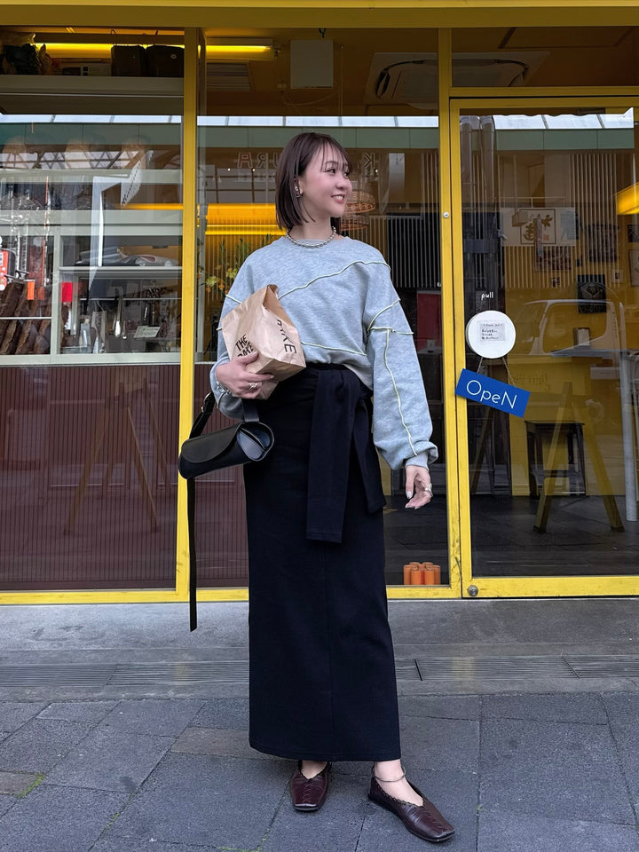 [新作300円OFF] [SET] 配色メロープルオーバー／グレー  + カットリブ腰巻き風スカート / ブラック