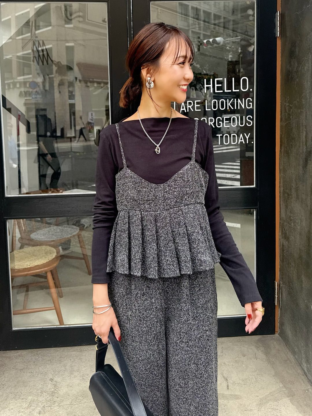 ベロアボートネックプルオーバー / ブラック