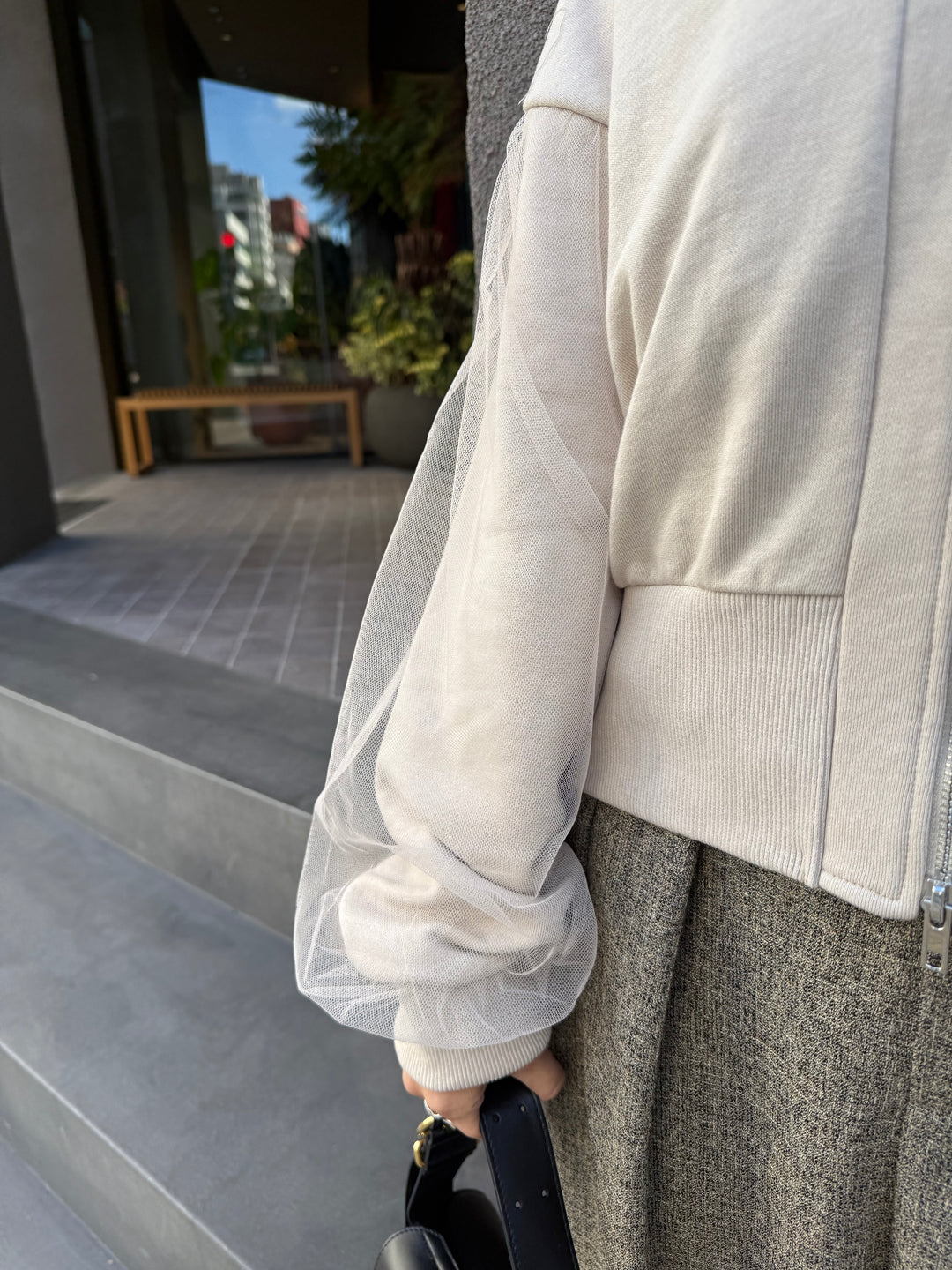 【予約】袖チュールカーディガン / ミルクティー(3月下旬頃発送予定)