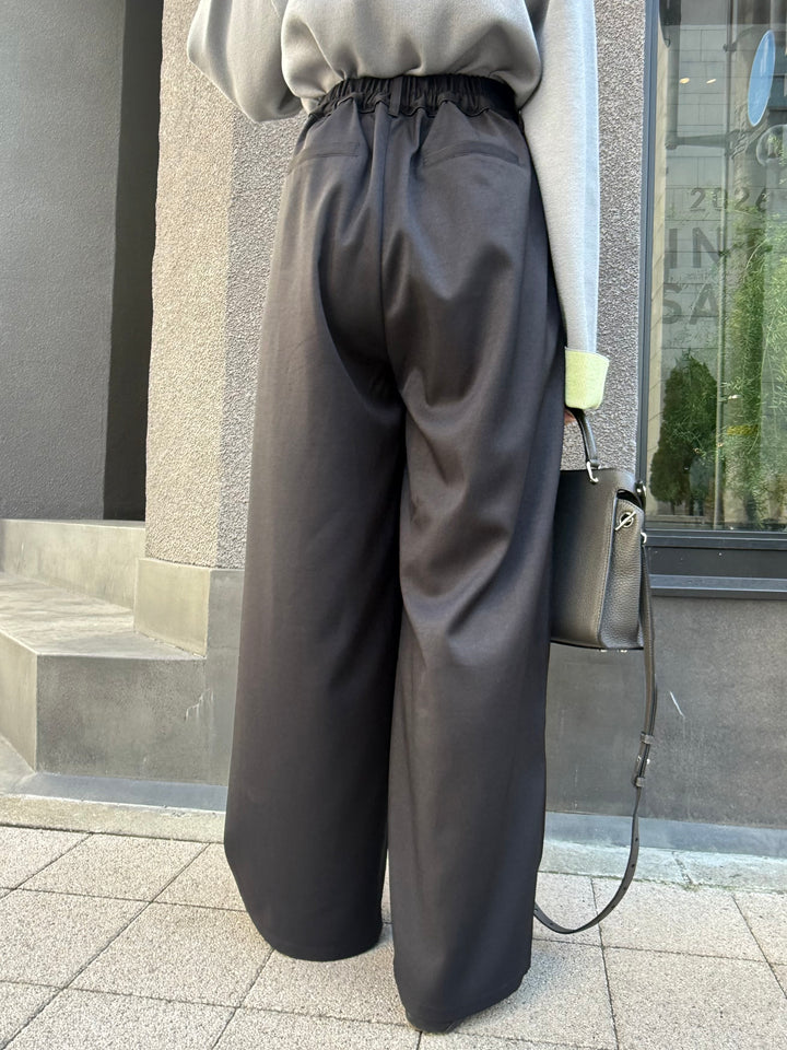 【予約】ウエストパイピングワイドパンツ / ブラック(4月上旬発送予定)