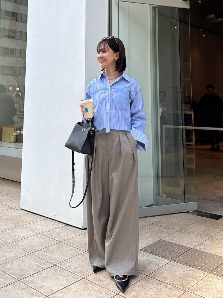 [新作300円OFF]【予約】[SET] チュールショート丈ストライプシャツ / ブルー + ウエストパイピングワイドパンツ / グレージュ(4月上旬発送予定)