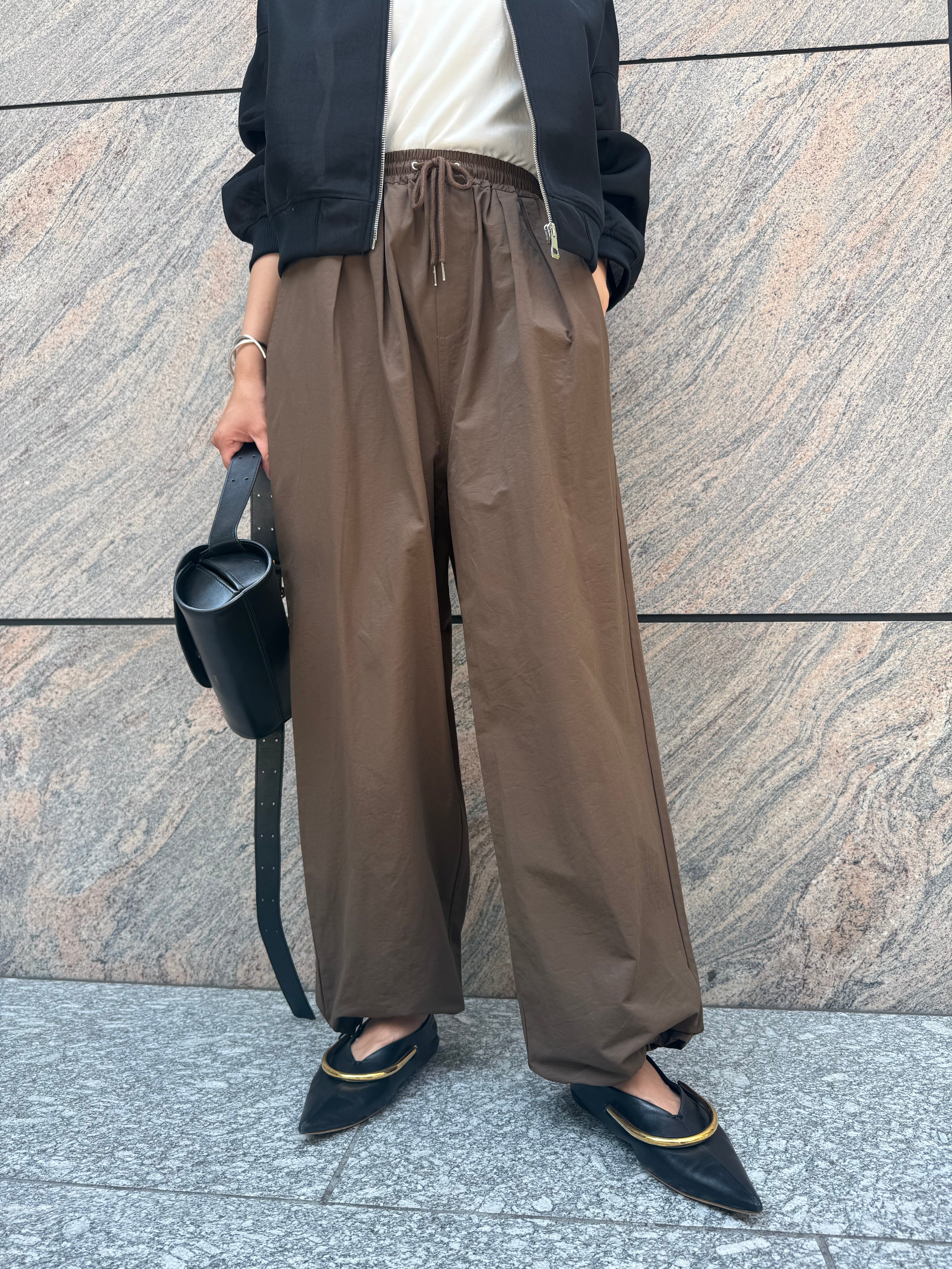 NAMESAKE ネイムセイク イージーパンツ ブラウン NAMESAKE ネイムセイク イージーパンツ ブラウン NAMESAKE