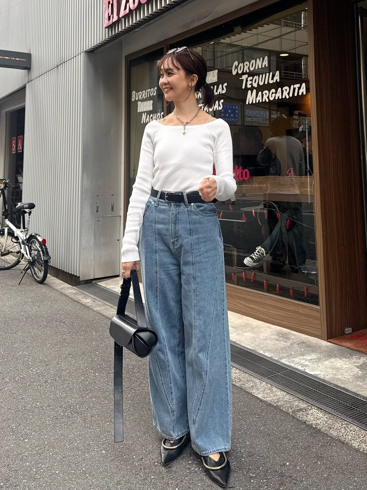 [SET]【予約】スクエアネックリブニットプルオーバー  / オフホワイト + 切替えストレートデニムパンツ / ブルー(3月下旬発送予定)