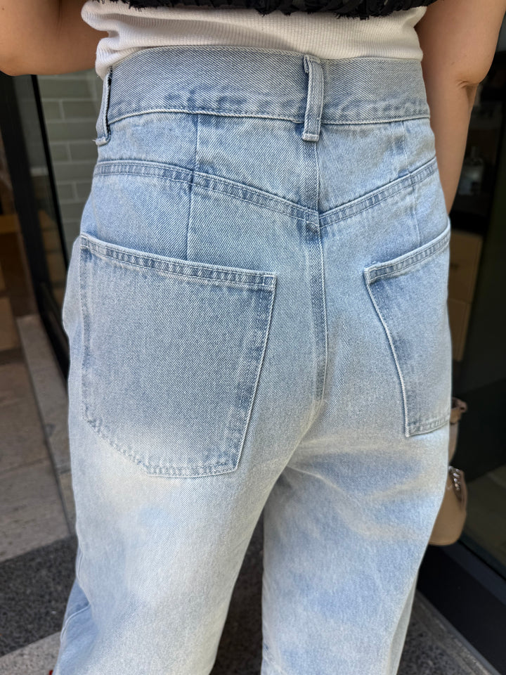 [新作300円OFF] アシメカーブデニムパンツ / ブルー