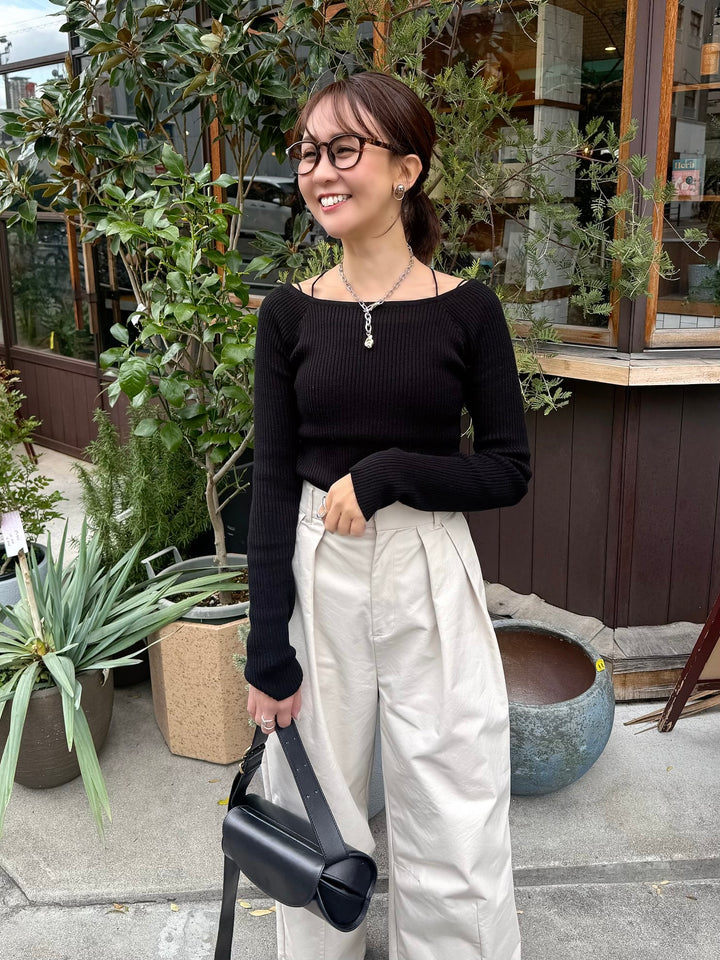 スクエアネックリブニットプルオーバー  / ブラック