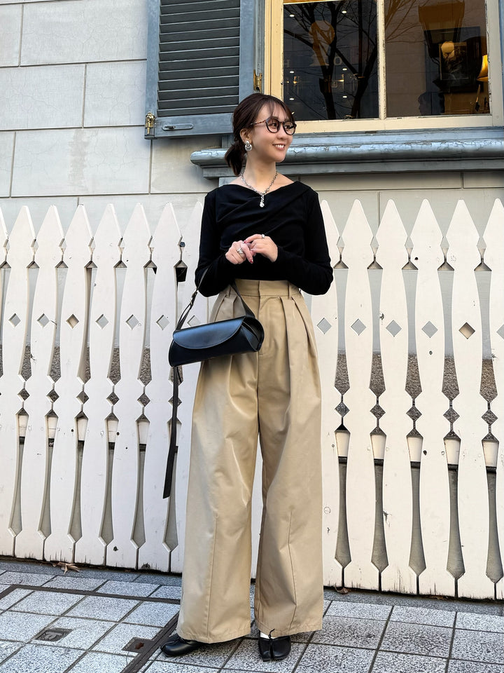 【予約】[SET]ドレープロングTシャツ / ブラック + ツイルタックワイドパンツ / ベージュ(2月下旬発送予定)