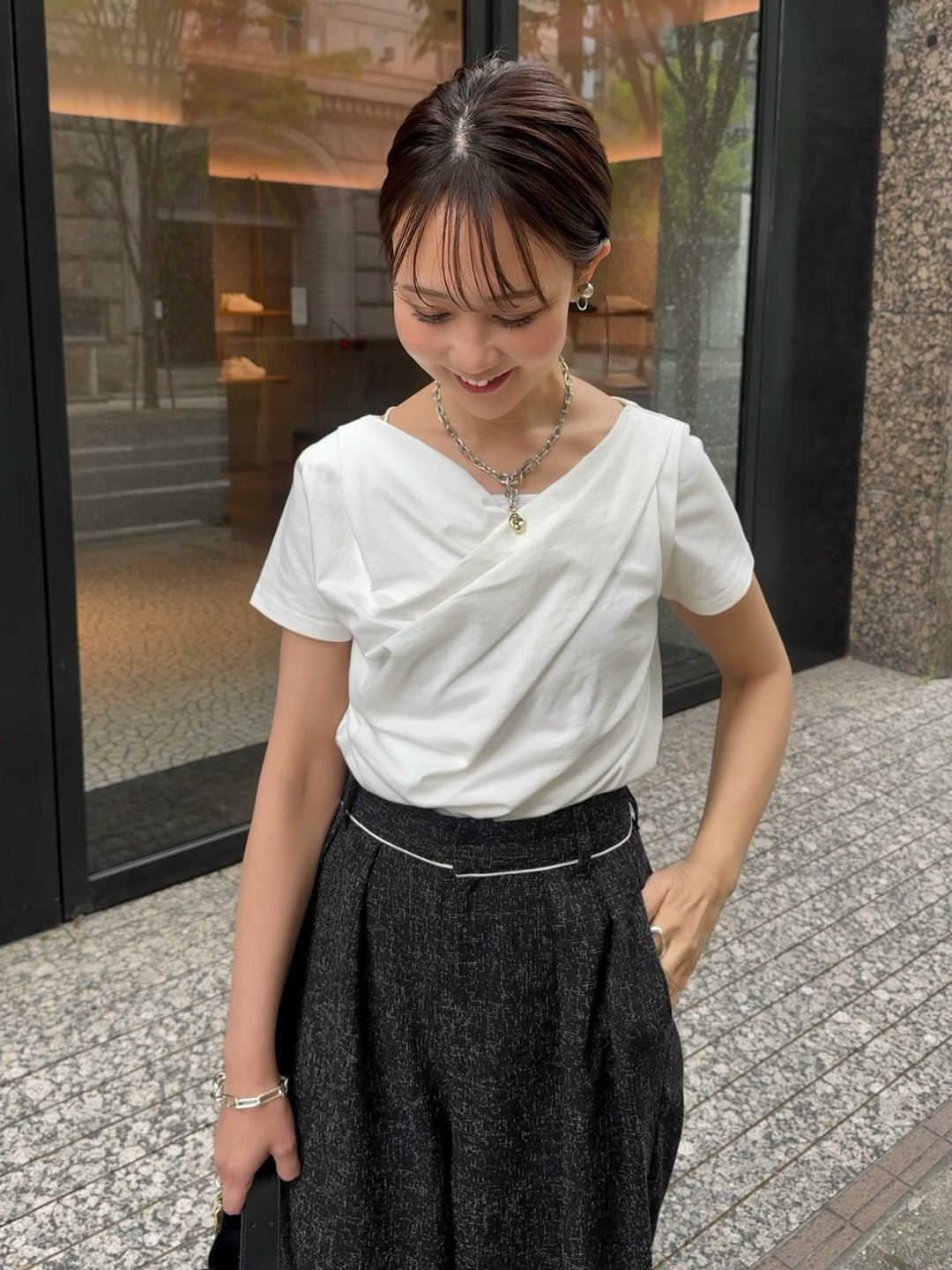 ドレープ半袖Tシャツ / オフホワイト