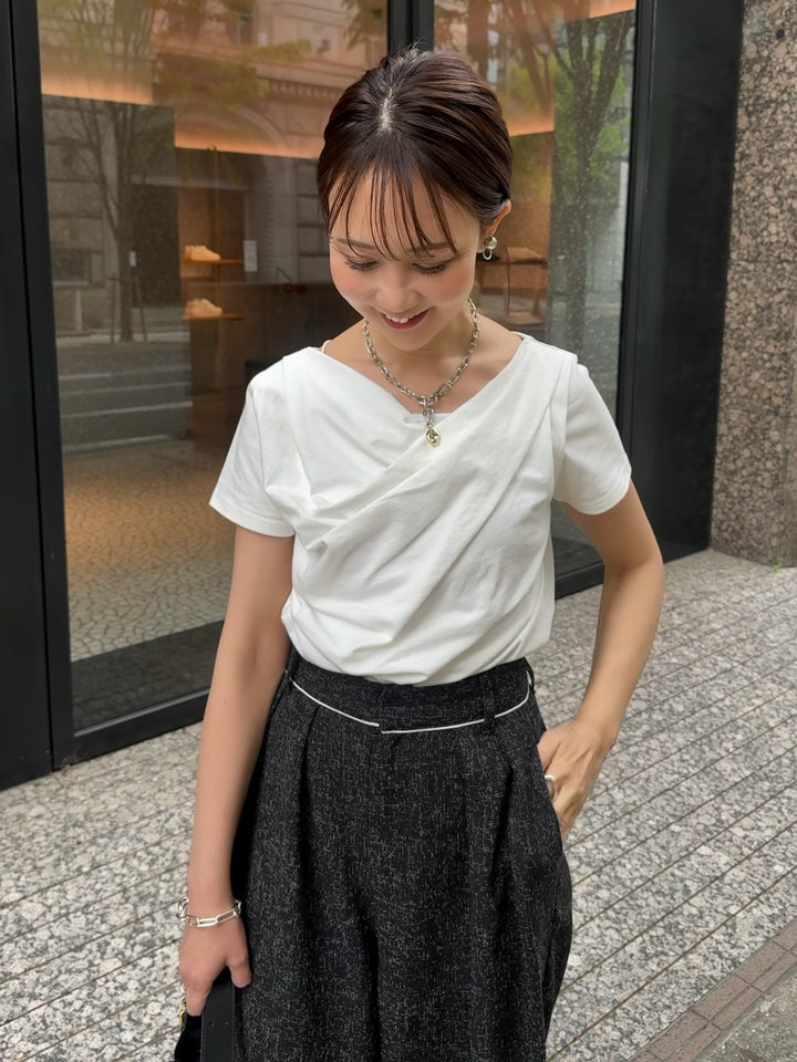 ドレープ半袖Tシャツ / オフホワイト