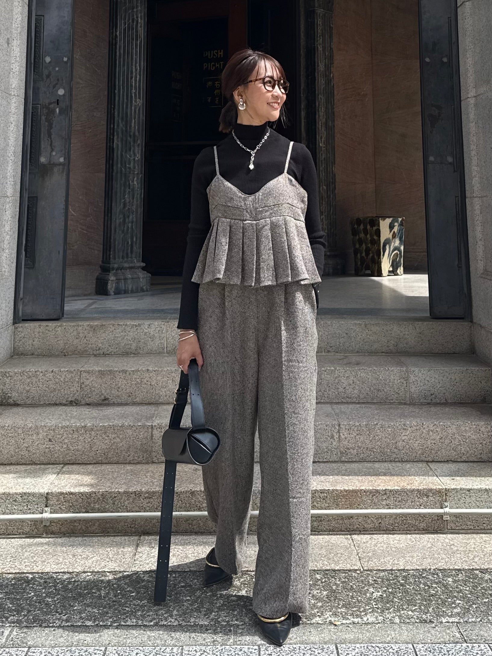 予約】[SET] プリーツビスチェオールインワン / ブラウン + 袖ボタン